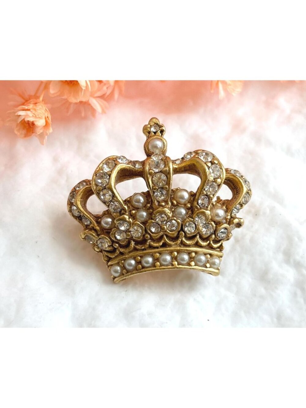 Crown Shaped Faux Pearl Accented Gold Toned Vintage Brooch | Pin